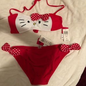 NWT- Hello Kitty bikini 👙